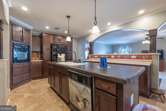 793 County Road 114, Heflin, AL 36564