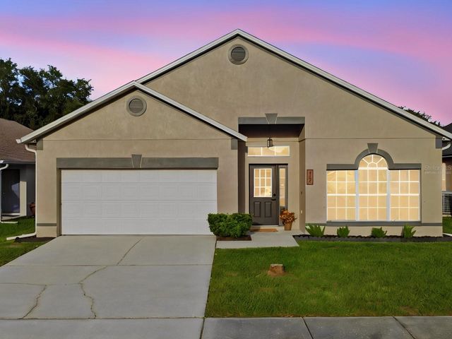 2104 MALLARD CREEK CIRCLE, Kissimmee, FL 34743