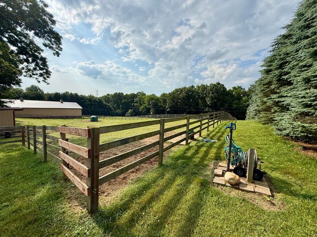 13955 Rattalee Lake Road, Springfield Twp, MI 48350
