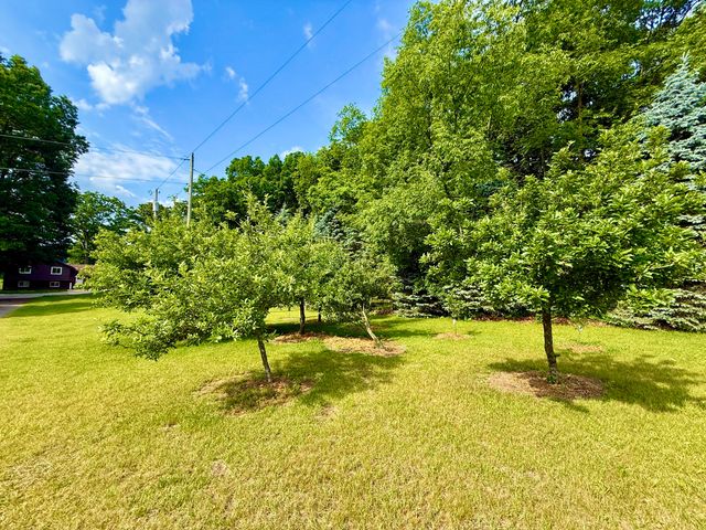 13955 Rattalee Lake Road, Springfield Twp, MI 48350