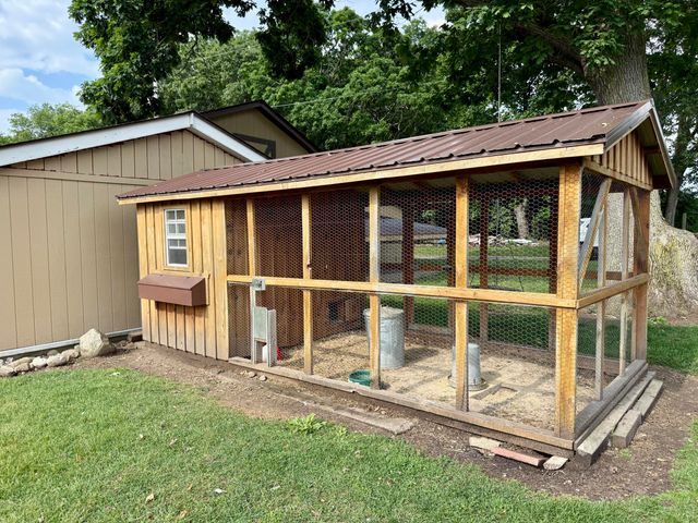 13955 Rattalee Lake Road, Springfield Twp, MI 48350