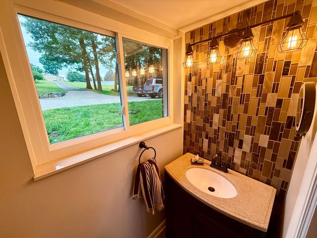 13955 Rattalee Lake Road, Springfield Twp, MI 48350