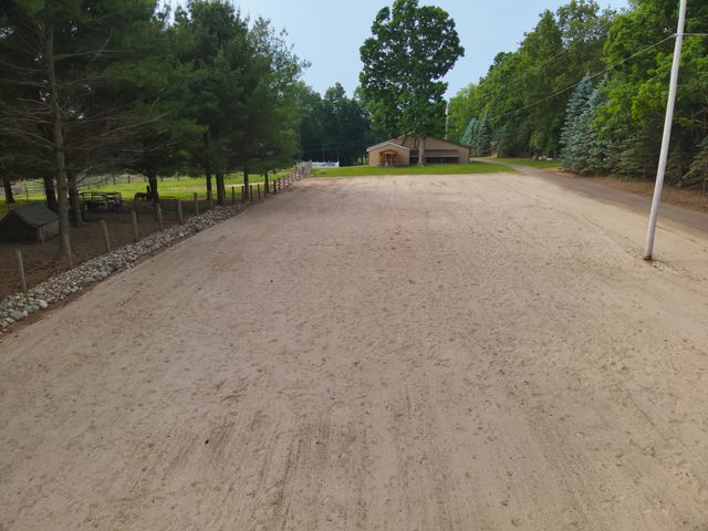 13955 Rattalee Lake Road, Springfield Twp, MI 48350