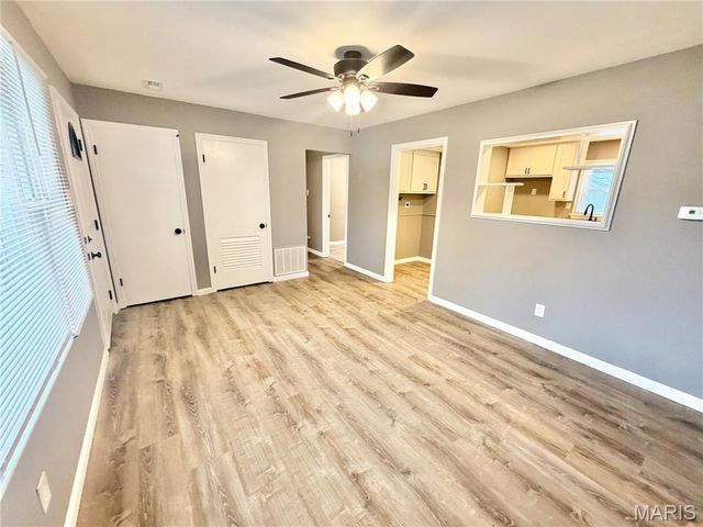 3441 Saint Clovis Lane, St Ann, MO 63074