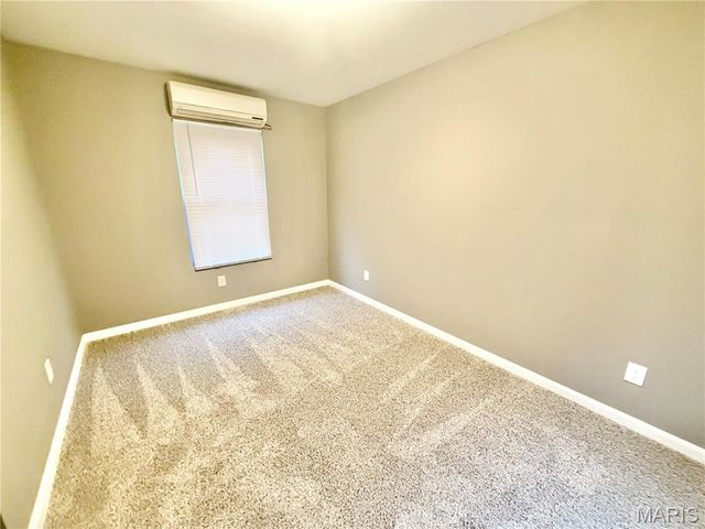 3441 Saint Clovis Lane, St Ann, MO 63074