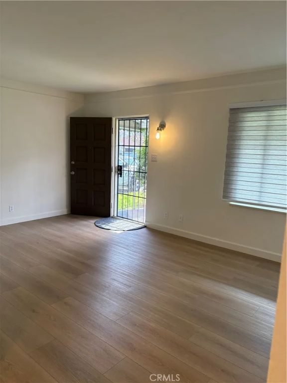 2037 N Brighton, Burbank, CA 91504