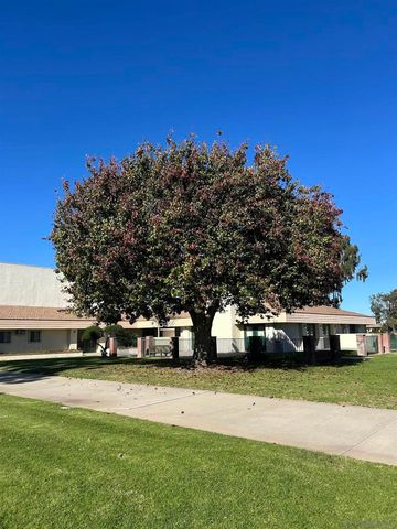 11124 Poblado, San Diego, CA 92127