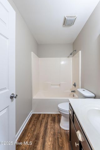 105 Gobbler'S Way, Richlands, NC 28574