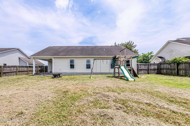 105 Gobbler'S Way, Richlands, NC 28574