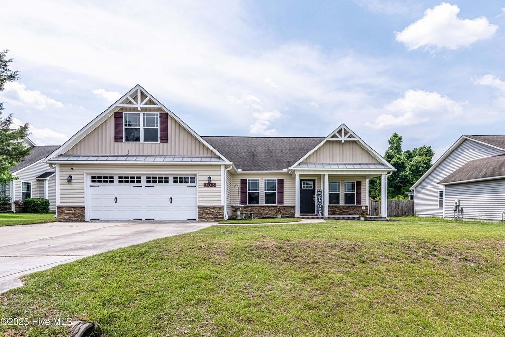 105 Gobbler'S Way, Richlands, NC 28574