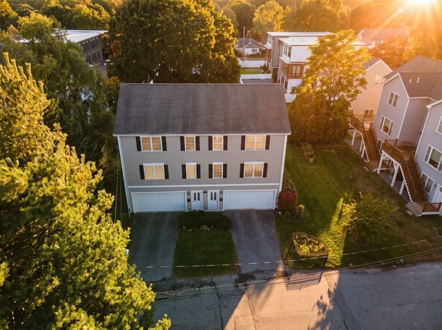 15 Parkers Ln 1, Waltham, MA 02453