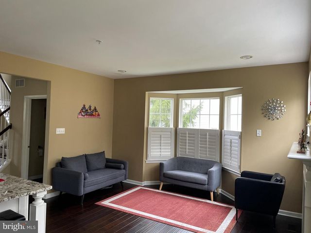 168 FRINGETREE DR, West Chester, PA 19380