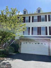 168 FRINGETREE DR, West Chester, PA 19380
