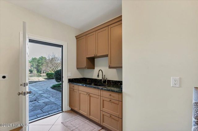 475 Lake Dornoch Drive, Pinehurst, NC 28374