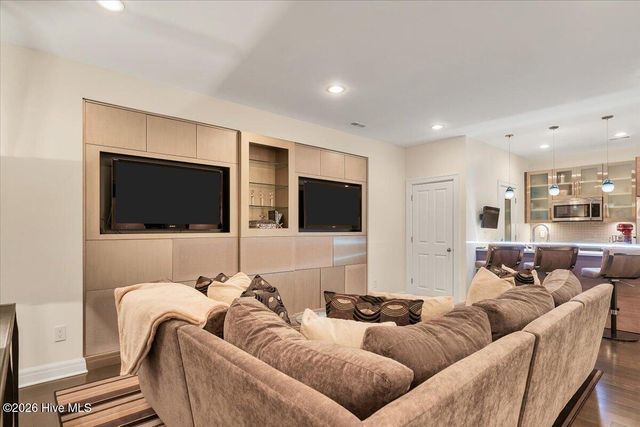 475 Lake Dornoch Drive, Pinehurst, NC 28374