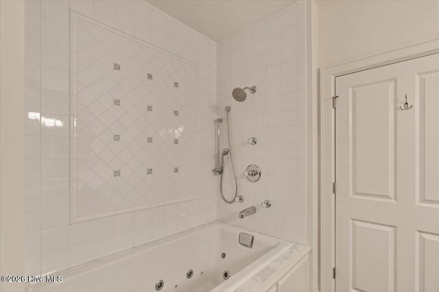 475 Lake Dornoch Drive, Pinehurst, NC 28374