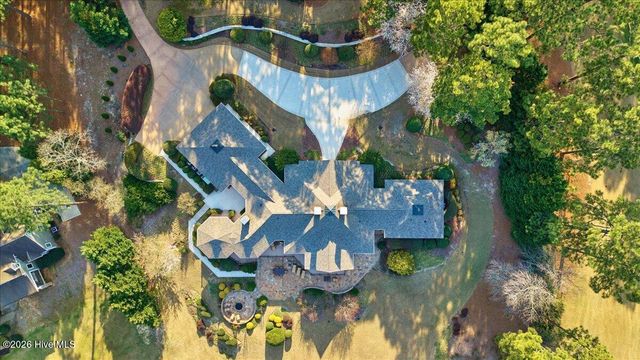 475 Lake Dornoch Drive, Pinehurst, NC 28374