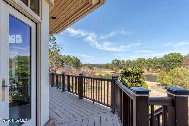 475 Lake Dornoch Drive, Pinehurst, NC 28374