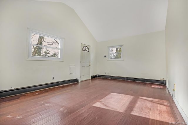 7 1st Street, Nesconset, NY 11767