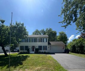36872 N Lawrence Drive, Lake Villa, IL 60046