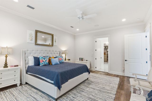 724 W Canal Drive, Gulf Shores, AL 36542