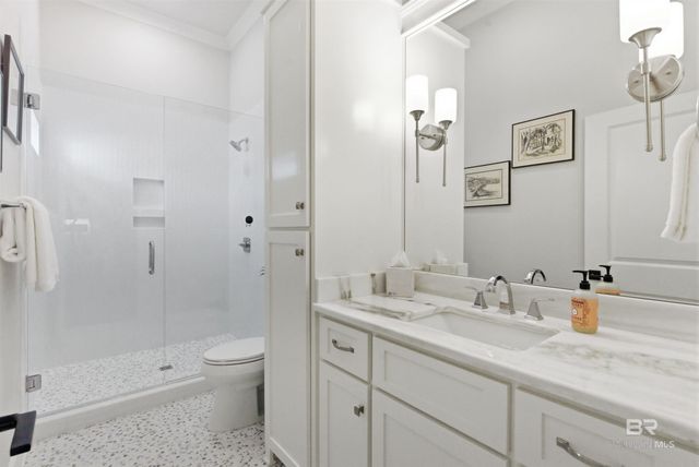 724 W Canal Drive, Gulf Shores, AL 36542