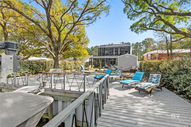724 W Canal Drive, Gulf Shores, AL 36542