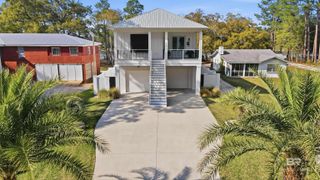 724 W Canal Drive, Gulf Shores, AL 36542
