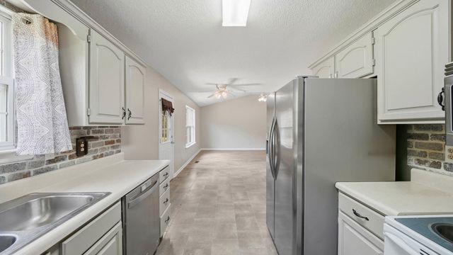 186 Rodeo Drive, Rock Spring, GA 30739