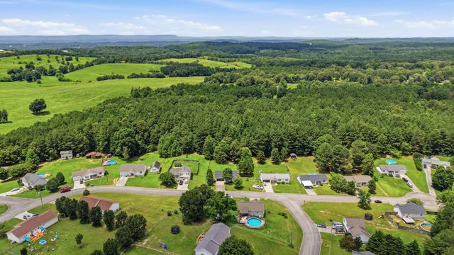 186 Rodeo Drive, Rock Spring, GA 30739