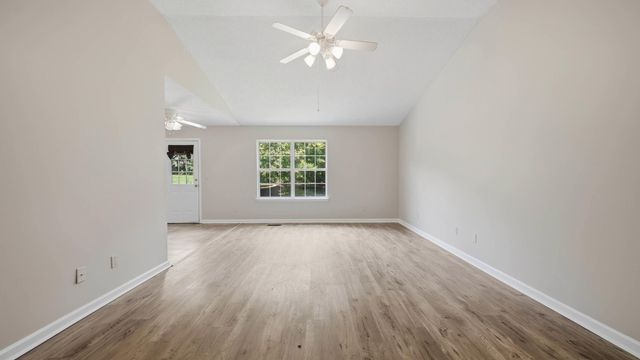 186 Rodeo Drive, Rock Spring, GA 30739