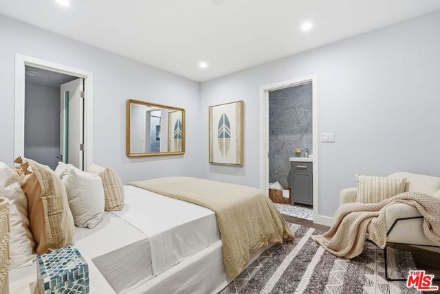 3629 Corinth Avenue, Los Angeles, CA 90066
