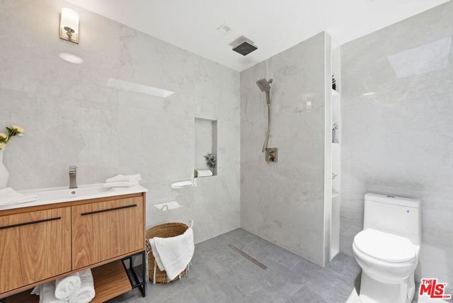 3629 Corinth Avenue, Los Angeles, CA 90066