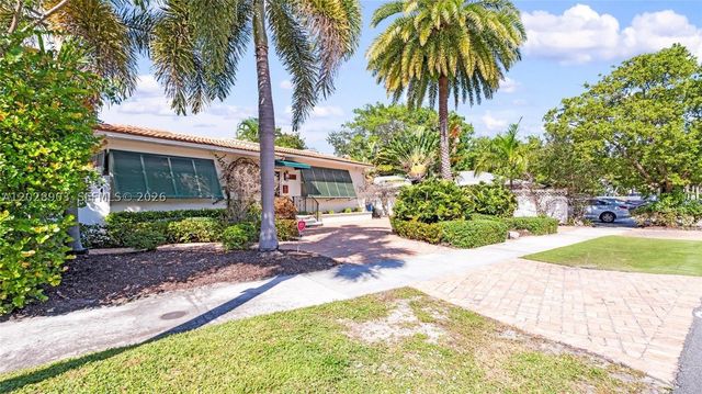 623 NE 17th Way, Fort Lauderdale, FL 33304