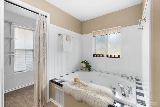 20919 SE 202nd Street, Renton, WA 98058