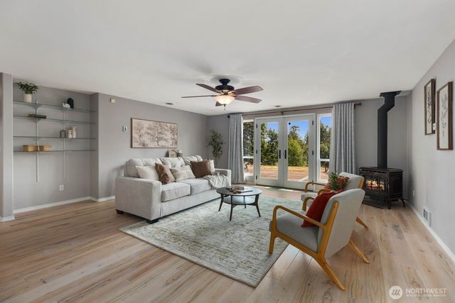 20919 SE 202nd Street, Renton, WA 98058