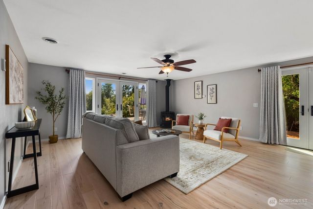 20919 SE 202nd Street, Renton, WA 98058