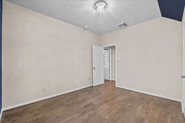 3703 Wild Oak Drive, Pearland, TX 77581