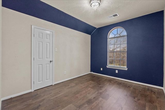 3703 Wild Oak Drive, Pearland, TX 77581