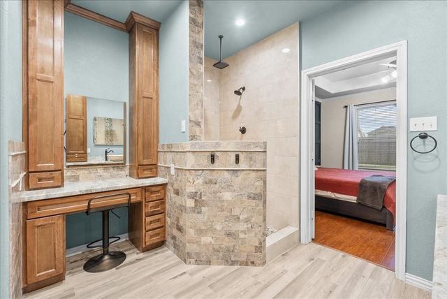 3703 Wild Oak Drive, Pearland, TX 77581