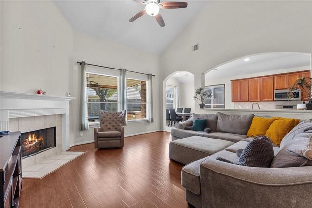 3703 Wild Oak Drive, Pearland, TX 77581