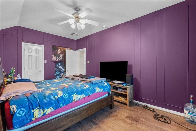 3703 Wild Oak Drive, Pearland, TX 77581