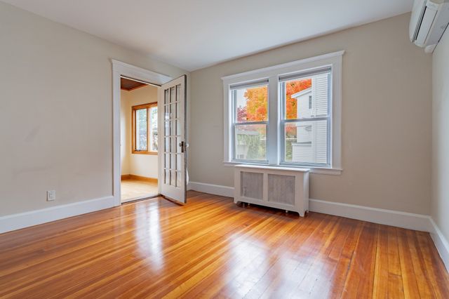 35 Rossmere 1, Newton, MA 02460