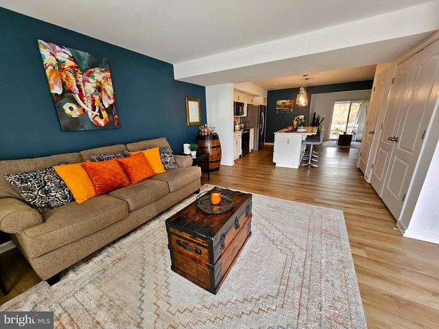 44 SCRUB PINE CT, Bunker Hill, WV 25413