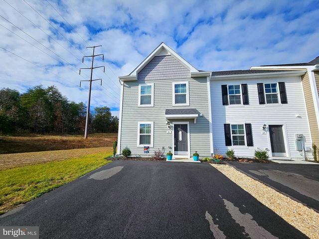 44 SCRUB PINE CT, Bunker Hill, WV 25413