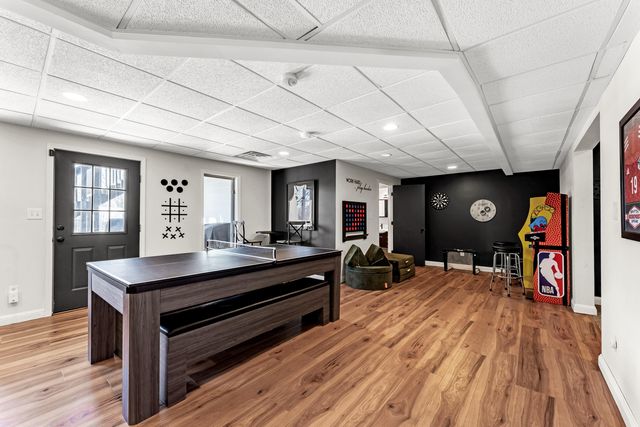 1963 S Oakview Lane, Nixa, MO 65714