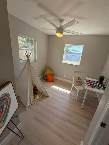 4427 HUNTINGTON STREET NE, St Petersburg, FL 33703