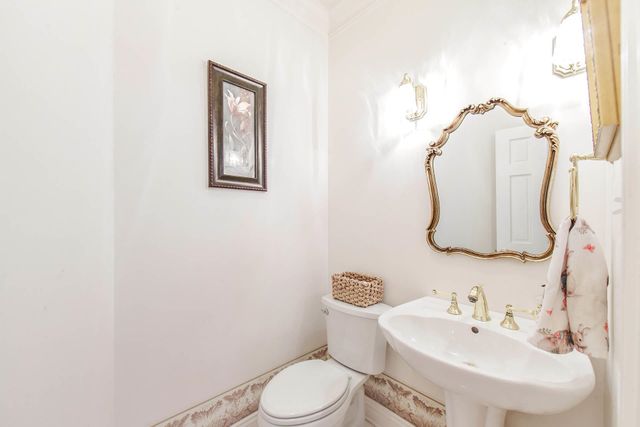 222 Tiger Tail Rd, Houma, LA 70360