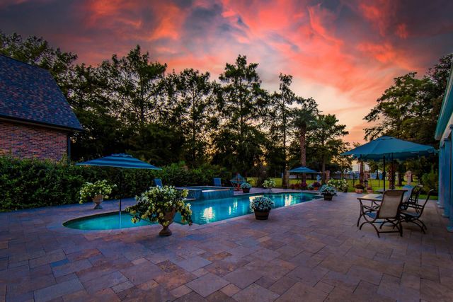 222 Tiger Tail Rd, Houma, LA 70360