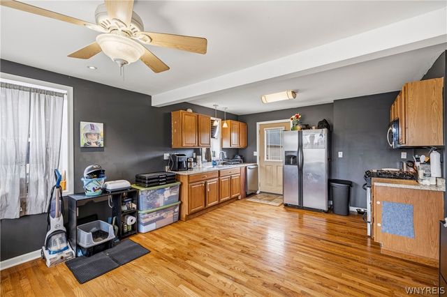 995 Saunders Sett Road, Lewiston, NY 14305
